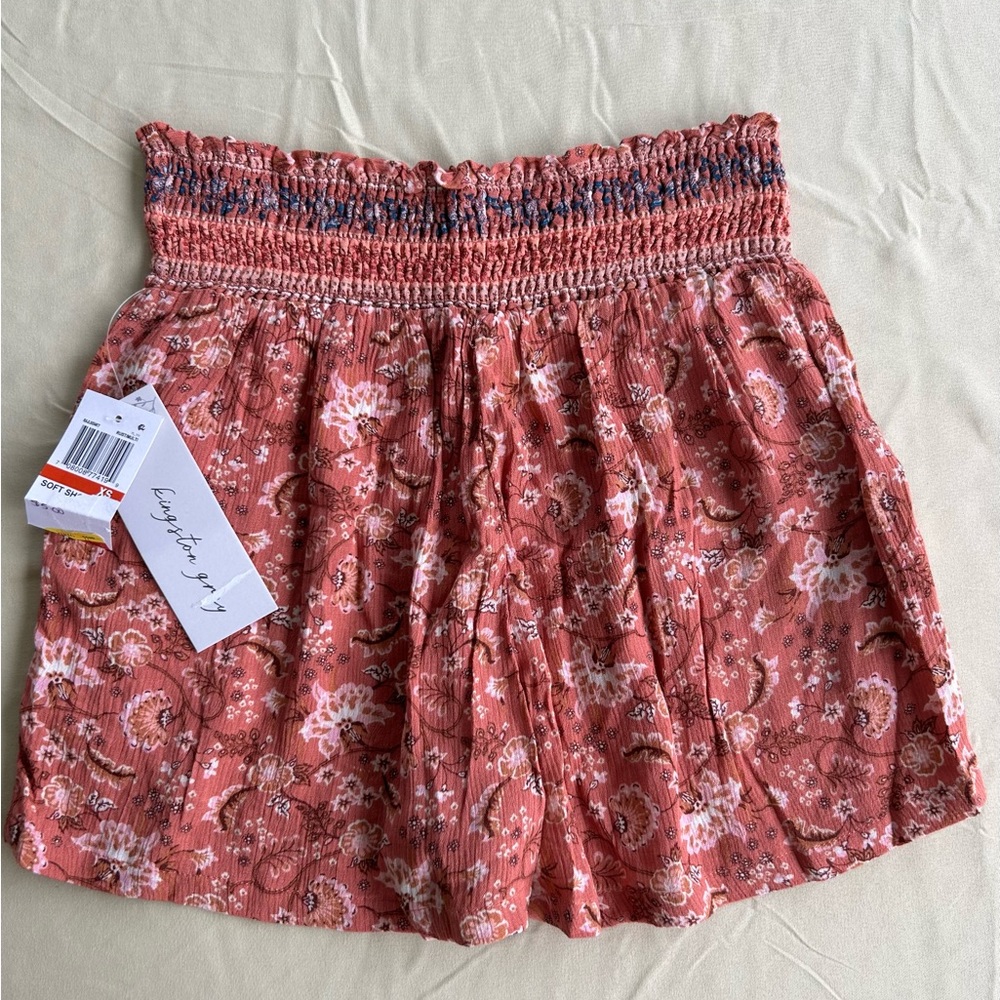 Girl shorts - Picture 3 of 3